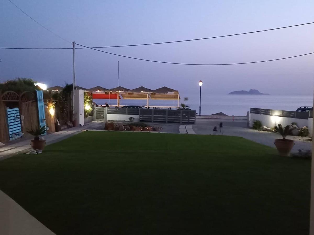 Coral Sea Apartment Kokkinos Pyrgos Eksteriør billede